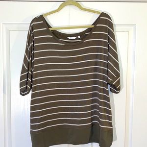 Reitmans 2 XL Ladies Top